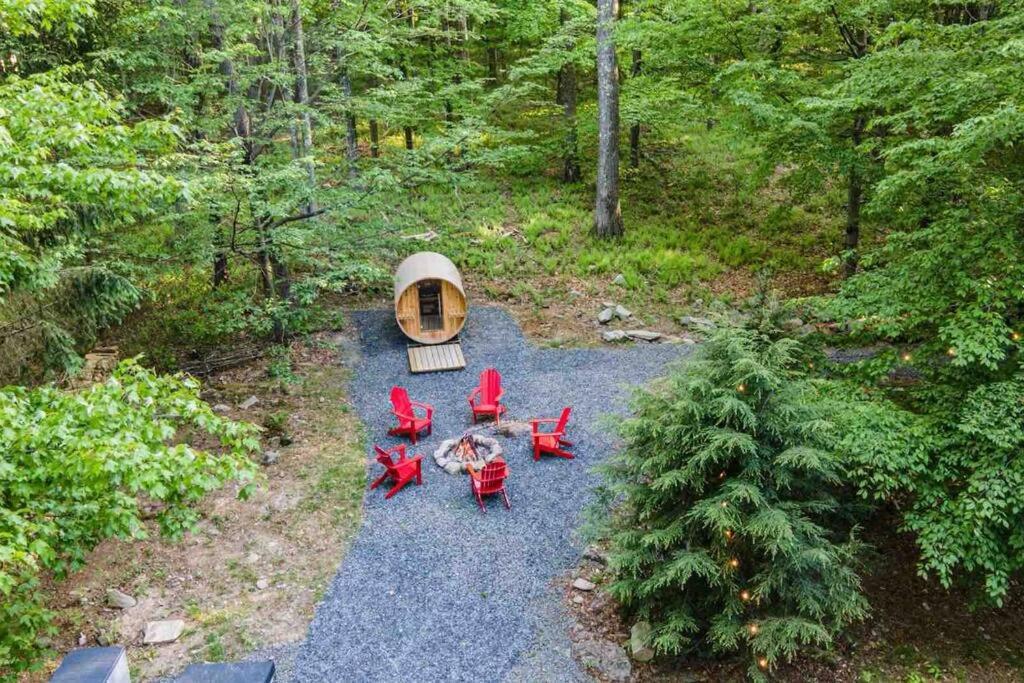 Greentown Pocono Mountain Retreat With Hot Tun And Sauna מראה חיצוני תמונה